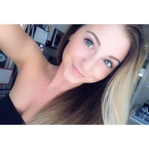 Meet your Posher, Lea